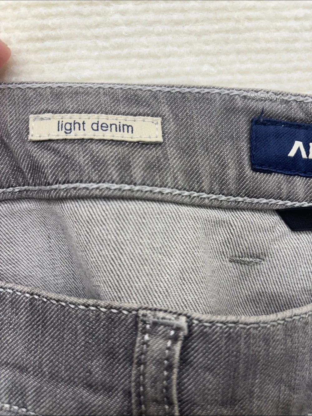 Alberto comfortable gray